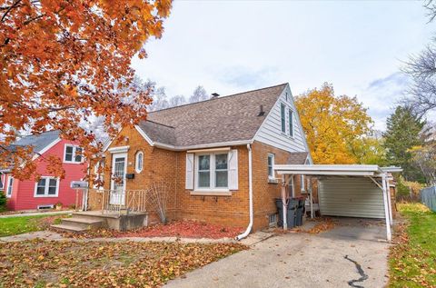 Tiny photo for 917 E Madison Street, Waterloo, WI 53594 (MLS # 2012454)