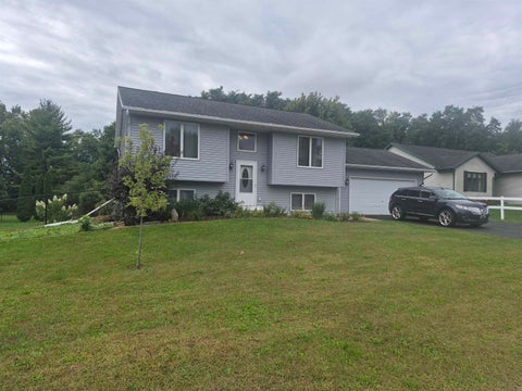 Photo of 2104 Roosevelt Avenue, Beloit, WI 53511 (MLS # 2033017)