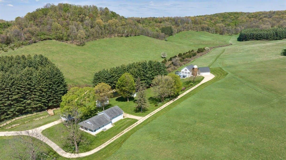 22880 Fancy Creek Lane
