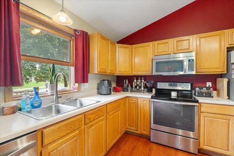 Tiny photo for 1171 Carriage Drive, Sun Prairie, WI 53590 (MLS # 2010312)