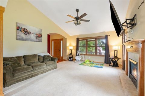 Tiny photo for 1171 Carriage Drive, Sun Prairie, WI 53590 (MLS # 2010312)
