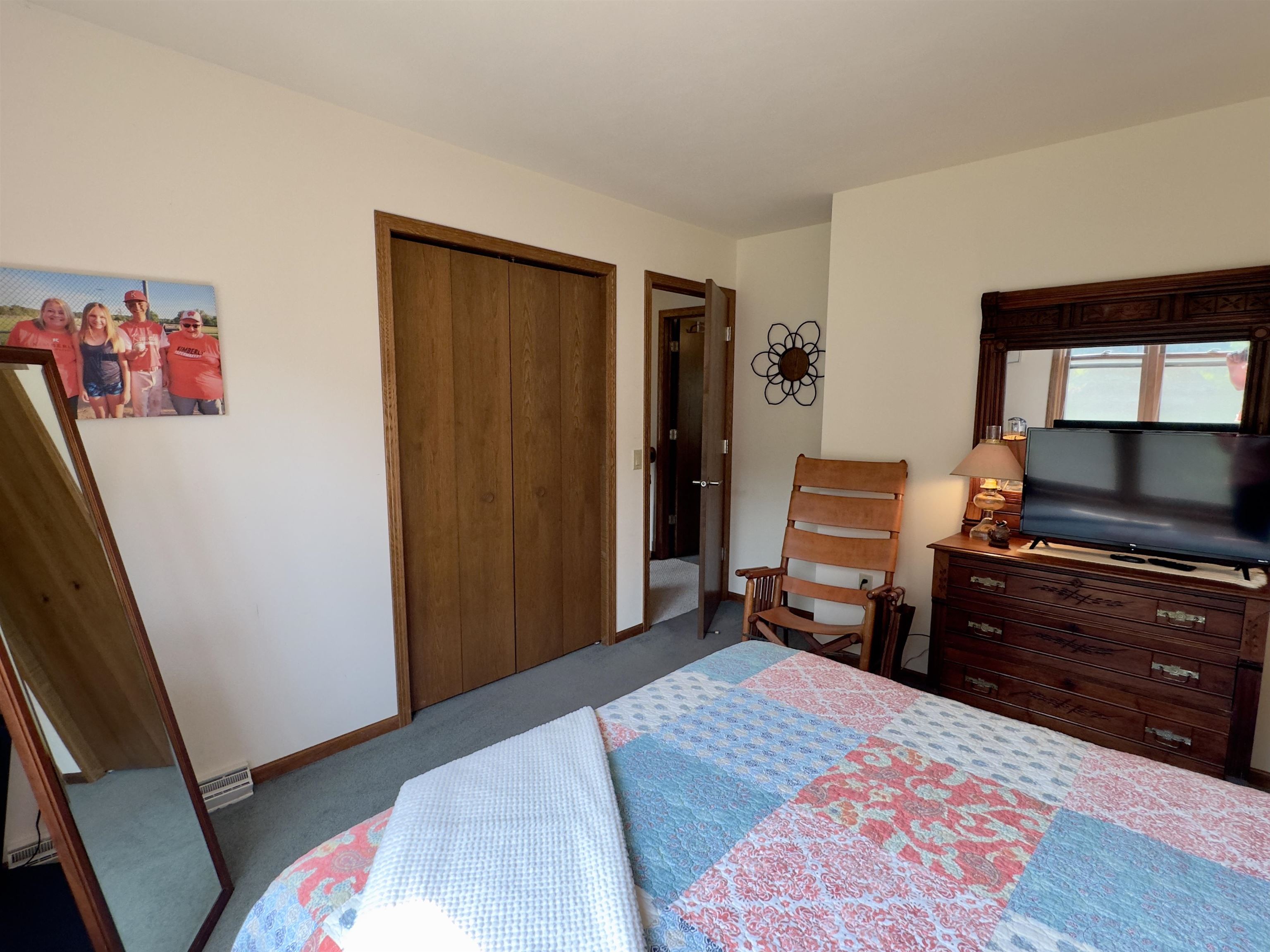 Stoughton, Wisconsin 53589, United States, 3 Bedrooms Bedrooms, ,3 BathroomsBathrooms,Residential,Pending,140940