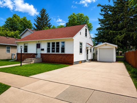 Photo of 243 1st Street, Prairie Du Sac, WI 53578 (MLS # 2025373)