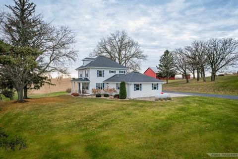 Tiny photo for W3907 Exeter Crossing Road, Monticello, WI 53570 (MLS # 2012614)