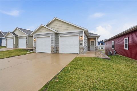 Photo of 1206 Tivoli Circle, Oregon, WI 53575 (MLS # 2019693)