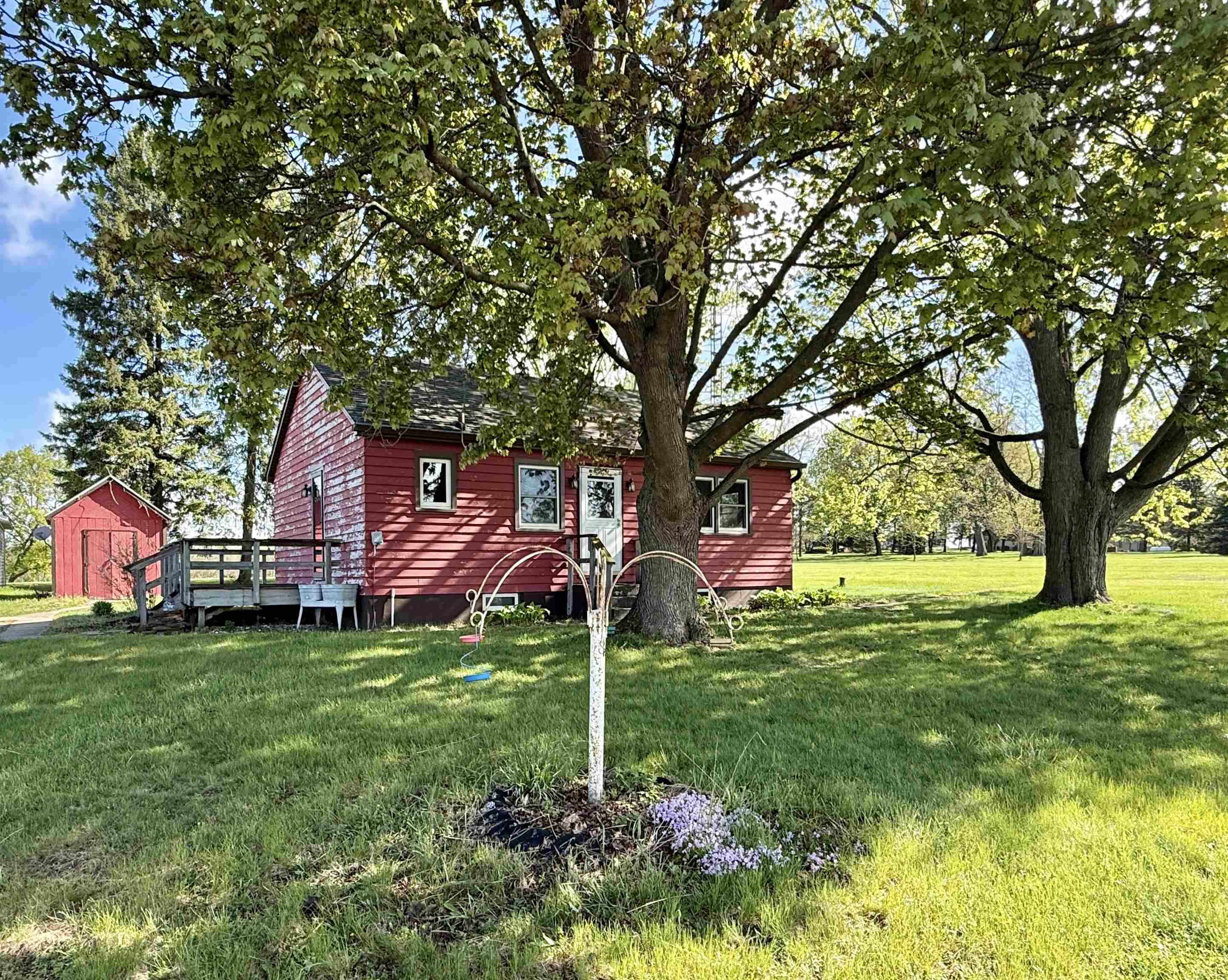 8403 E Highway 67