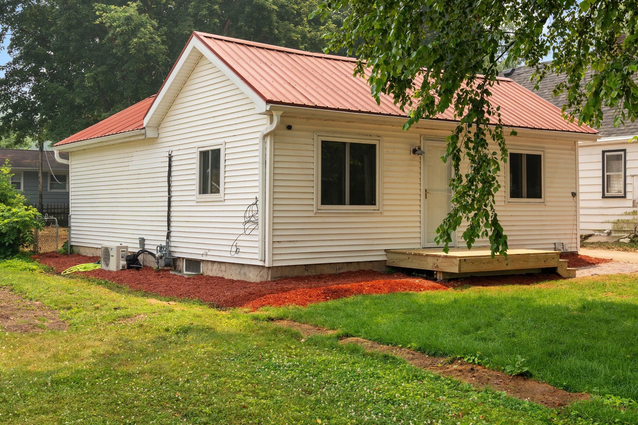 219 Memphis Avenue - Photo 2