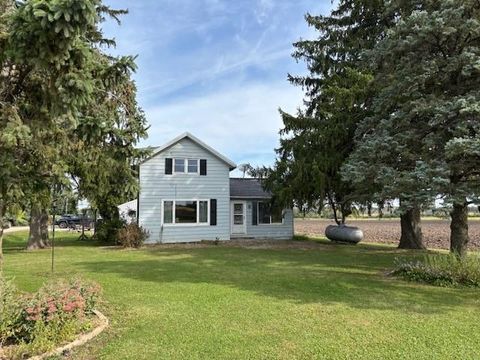 Photo of 310 Sportsman Road, Pickett, WI 54964 (MLS # 2008634) Photo of 310 Sportsman Road, Pickett, WI 54964 (MLS # 2008634)