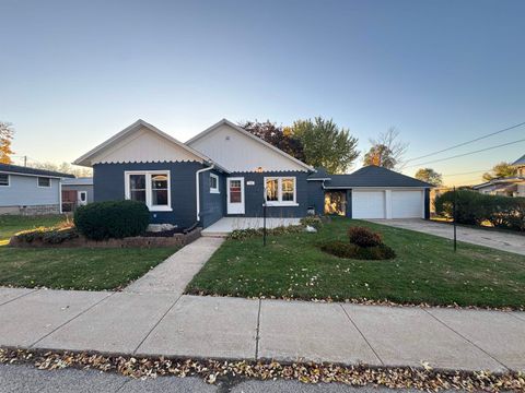 Photo of 113 LIBERTY Street, Browntown, WI 53522 (MLS # 2011447) Photo of 113 LIBERTY Street, Browntown, WI 53522 (MLS # 2011447)