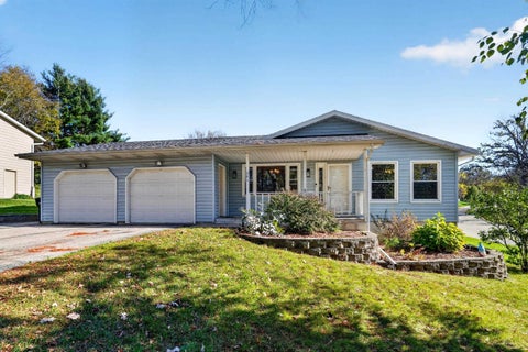 Photo of 201 Hickory Drive, Mount Horeb, WI 53572 (MLS # 2034831)