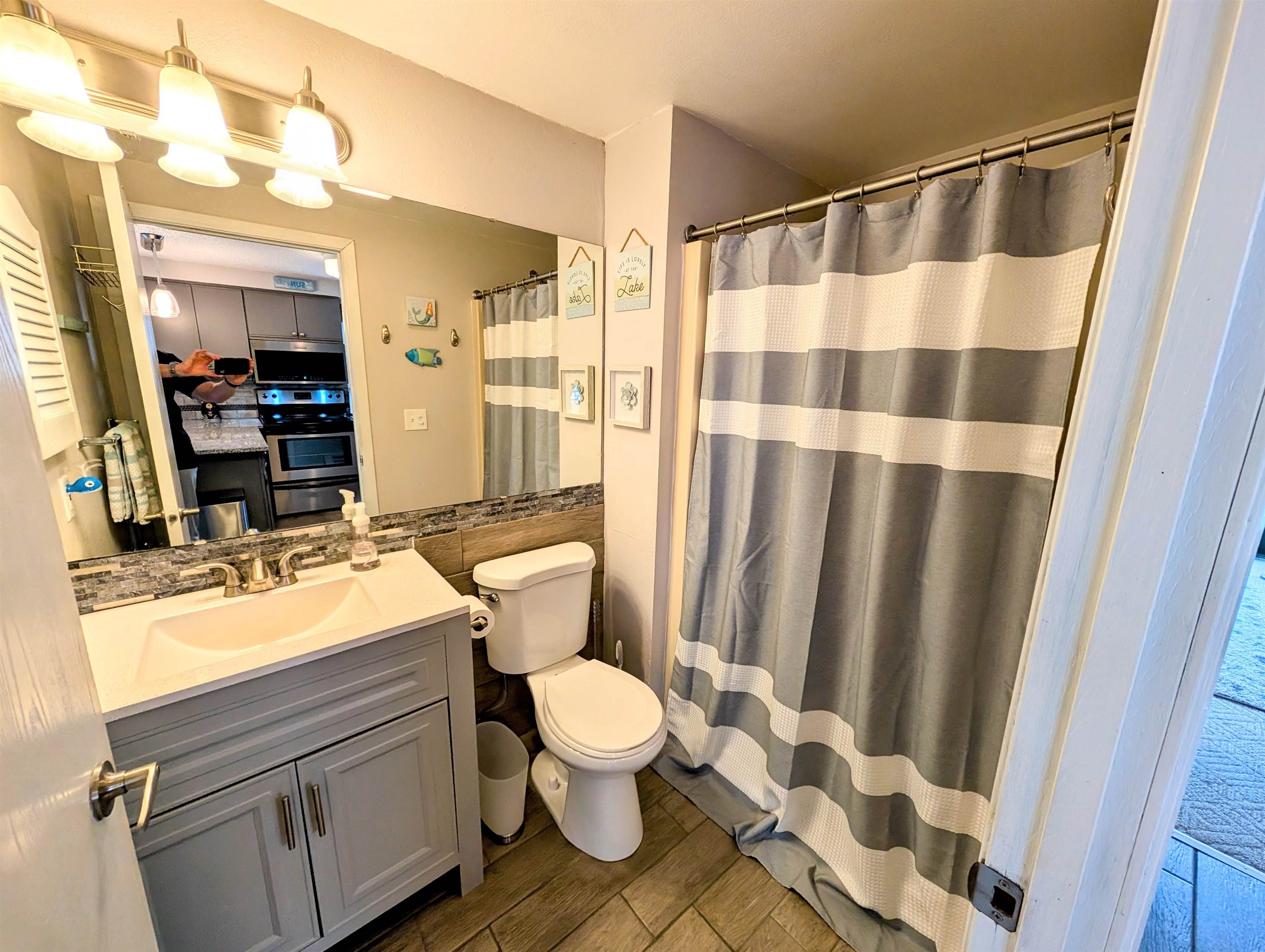 Wisconsin Dells, Wisconsin 53965, United States, 2 Bedrooms Bedrooms, ,1 BathroomBathrooms,Residential,Active,151627