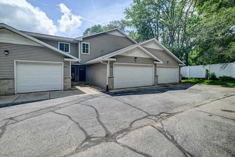 Photo of 5126 Walbridge Avenue, Madison, WI 53714 (MLS # 2006856)