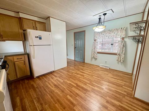 Tiny photo for 6 Lapidary Lane, Janesville, WI 53548 (MLS # 2013093)