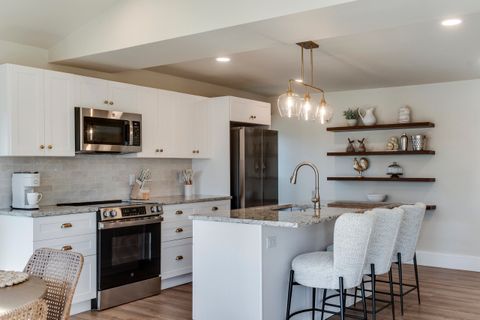 Tiny photo for 7223 University Avenue, Middleton, WI 53593 (MLS # 2013550)