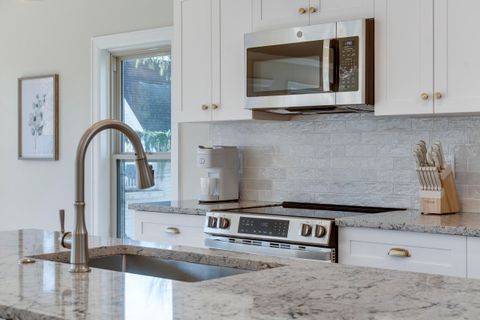 Tiny photo for 7223 University Avenue, Middleton, WI 53593 (MLS # 2013550)