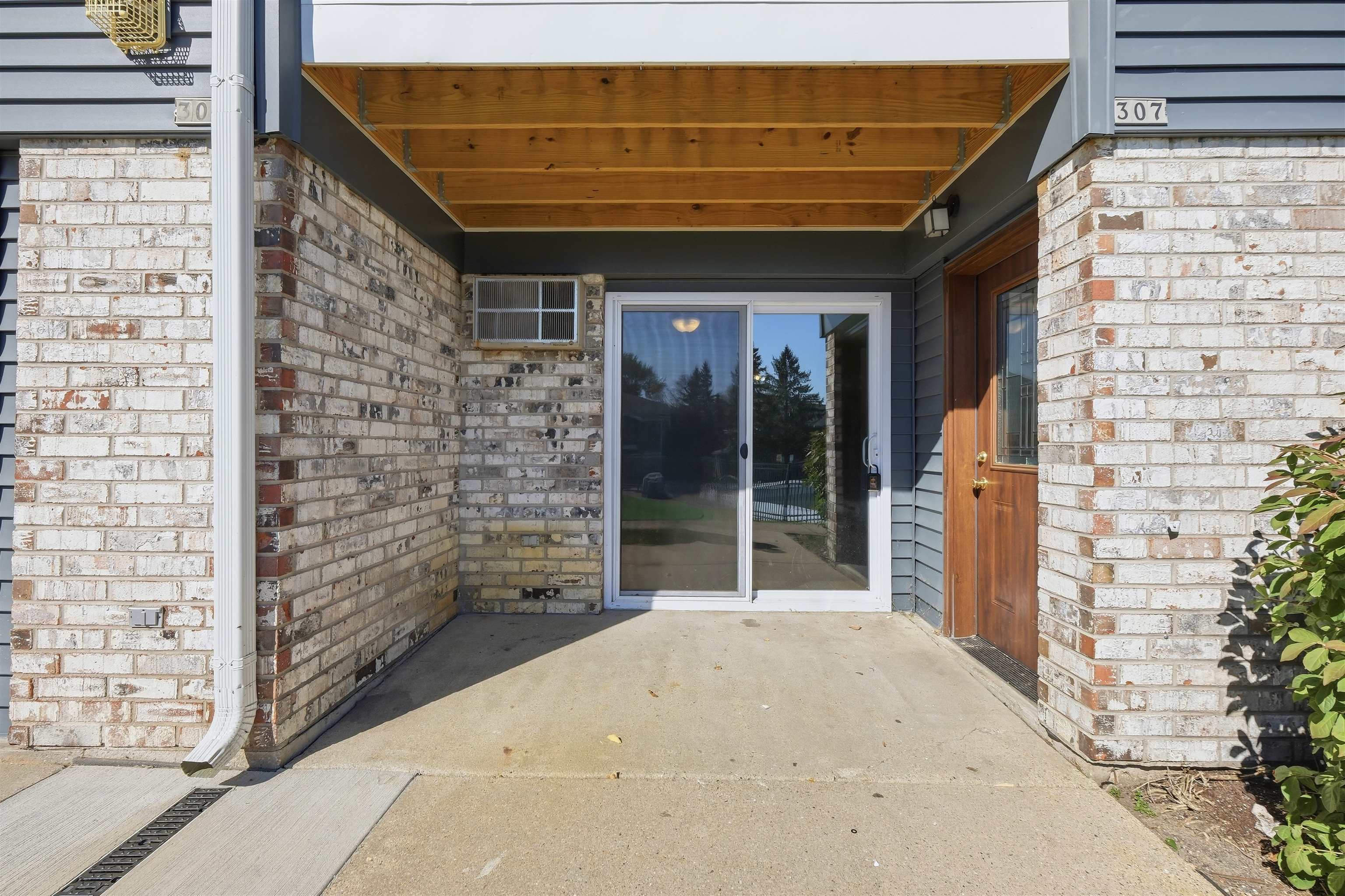 307 Whispering Pines Way