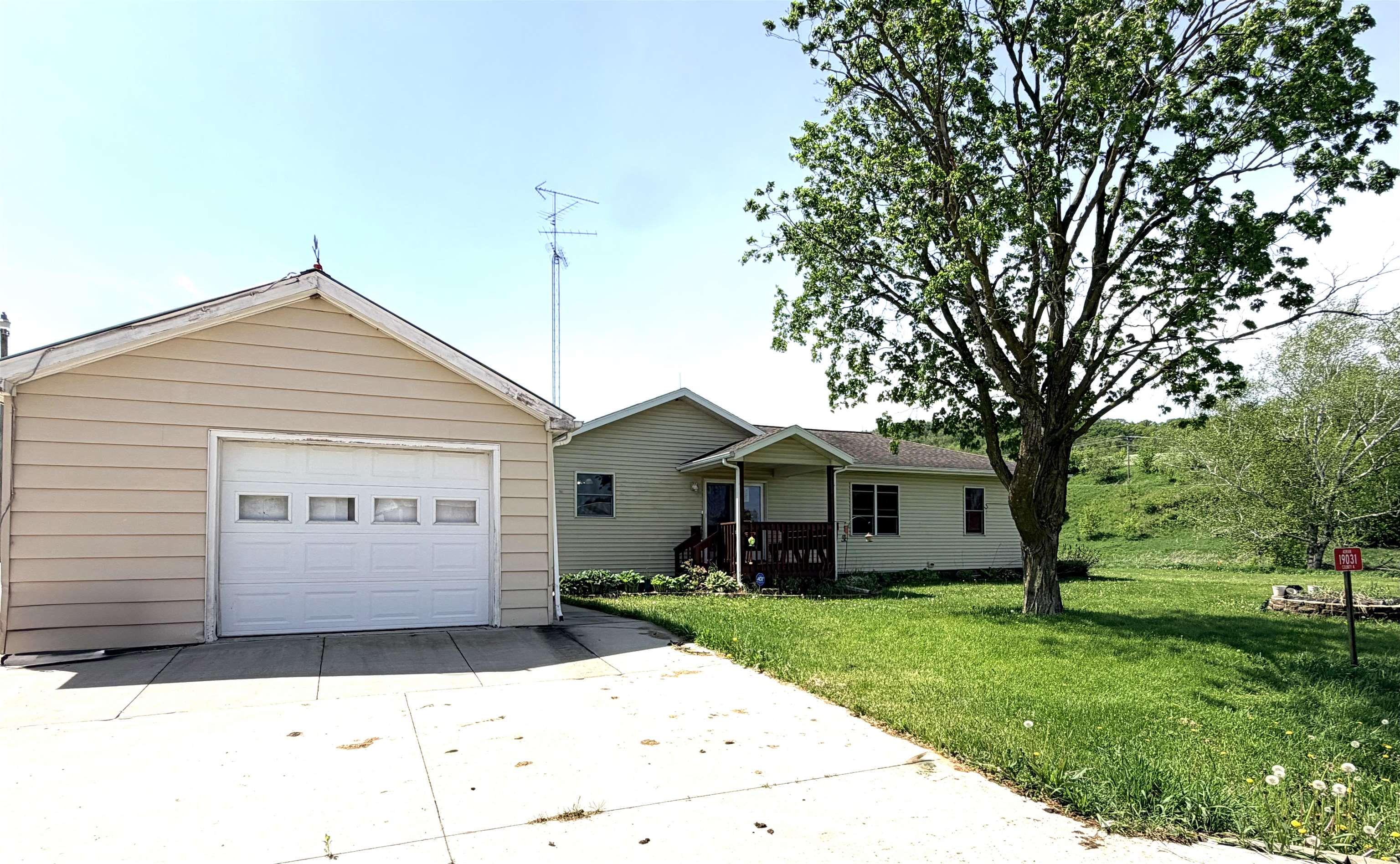 19031 County Road A