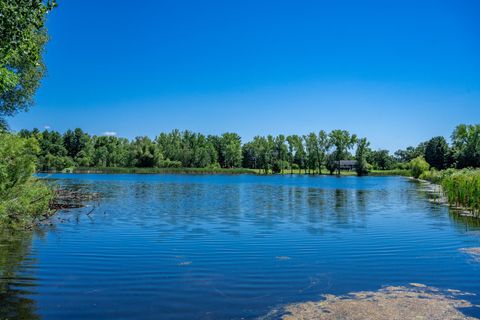 Photo of 3631 W 11th Court, Wisconsin Dells, WI 53965 (MLS # 2005064) Photo of 3631 W 11th Court, Wisconsin Dells, WI 53965 (MLS # 2005064)