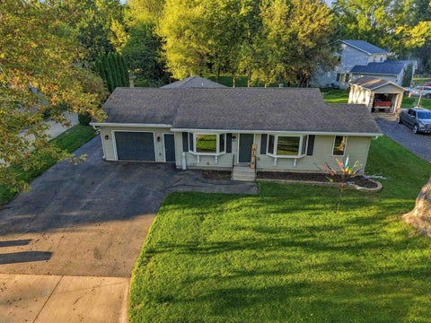 Photo of 415 Waterloo Road, Marshall, WI 53559 (MLS # 2033499)