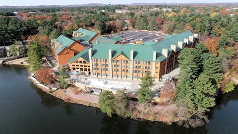 Photo of 350 E Hiawatha Drive 324 #324, Wisconsin Dells, WI 53965 (MLS # 2025503)