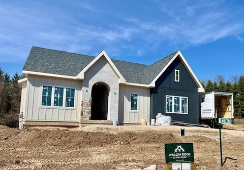 Photo of W8778 Blue Violet Court, Cambridge, WI 53523 (MLS # 2009799)