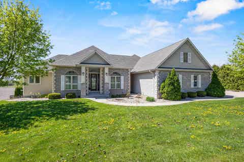 Photo of N1657 Carlin Road, Fort Atkinson, WI 53538 (MLS # 2021391)