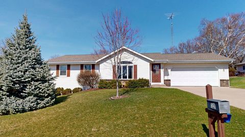 Photo of 1321 Jamesway, Fort Atkinson, WI 53538 (MLS # 2020340)