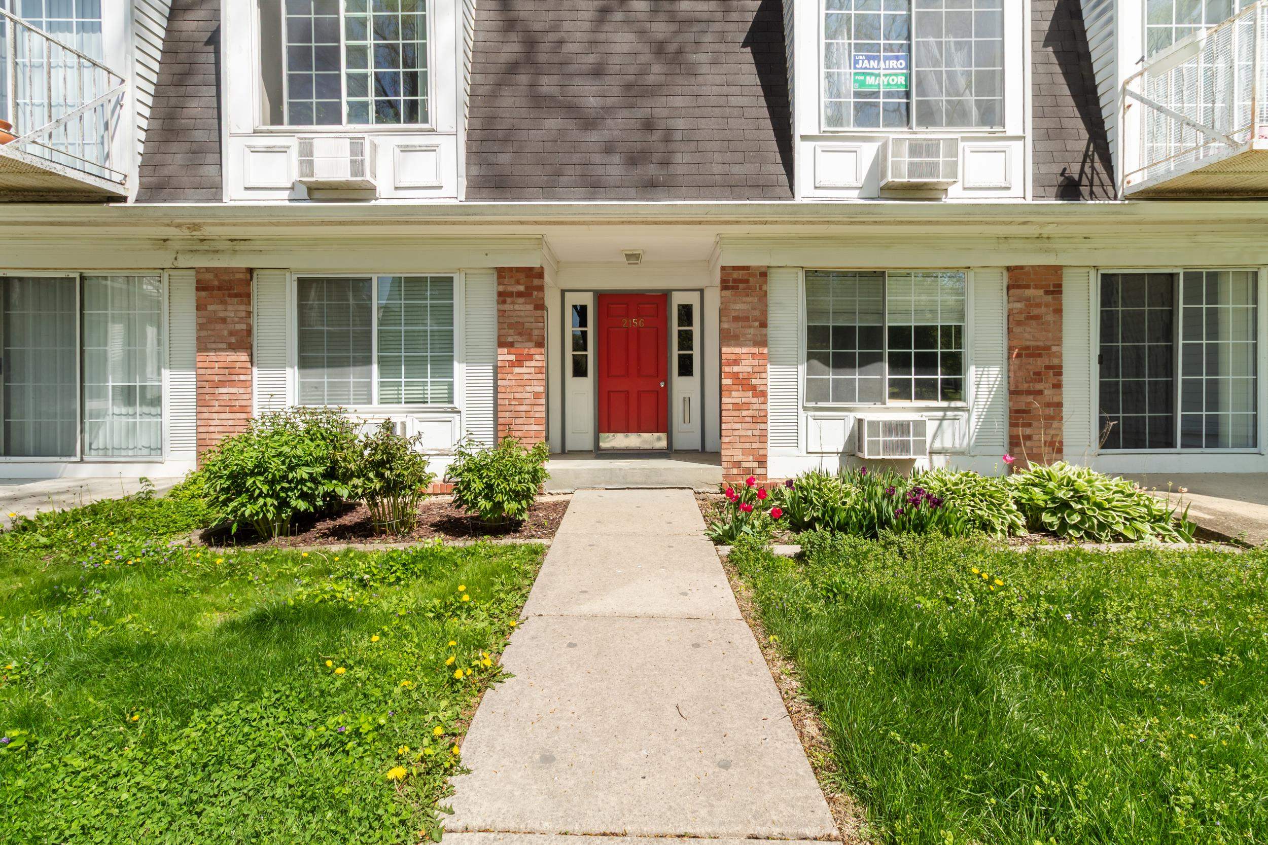 2156 Allen Boulevard 1