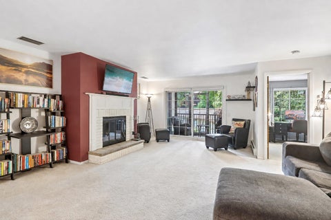 Photo of 1418 Wheeler Road H #H, Madison, WI 53704 (MLS # 2034584)