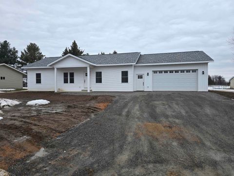 Photo of 118500 Fieldrest Drive, Stratford, WI 54484 (MLS # 2019566)