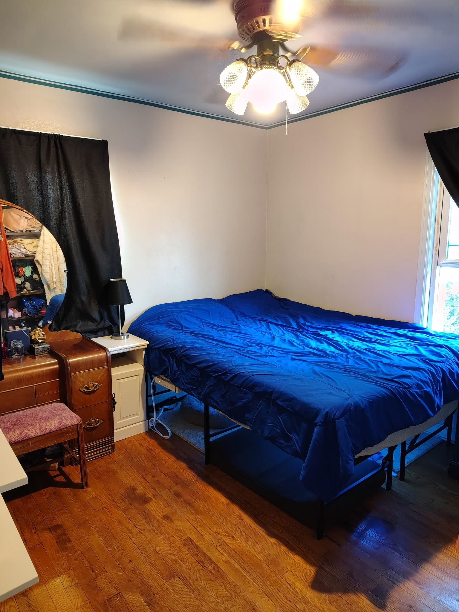 South Milwaukee, Wisconsin 53172, United States, 2 Bedrooms Bedrooms, ,1 BathroomBathrooms,Residential,Active,231477