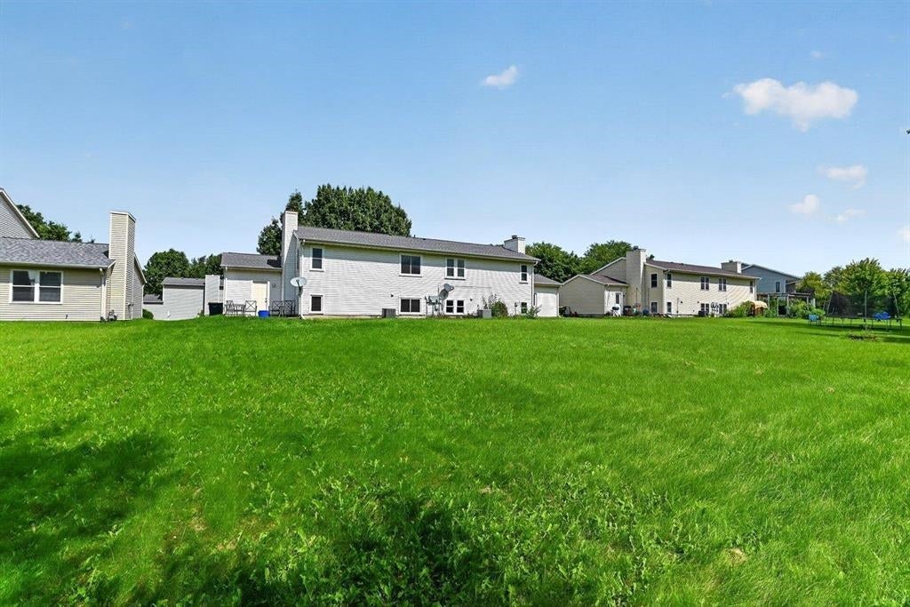 1207068198 Real Estate Search