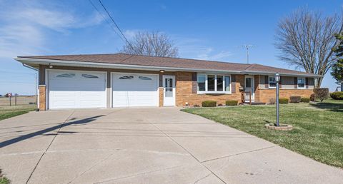 Photo of 143 Crest View Drive, Potosi, WI 53820 (MLS # 2020285)