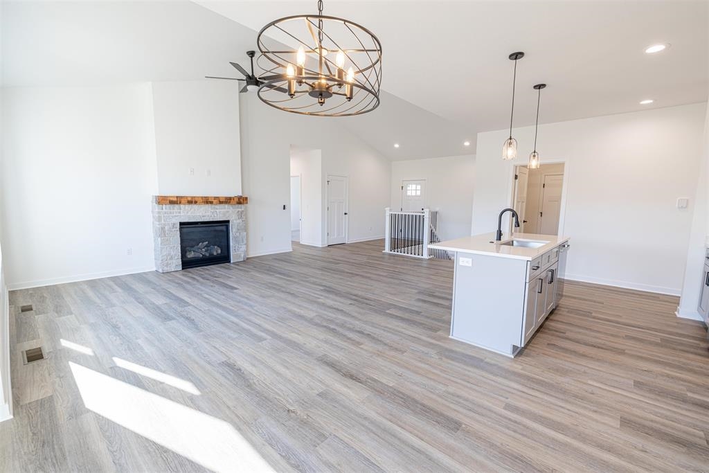 1948 Sequoia Drive