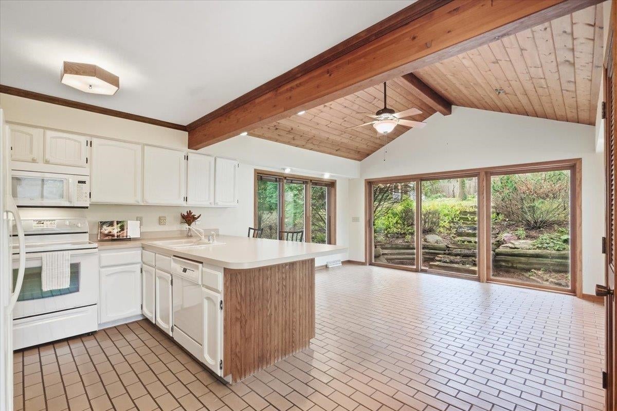 2621 Mission Circle