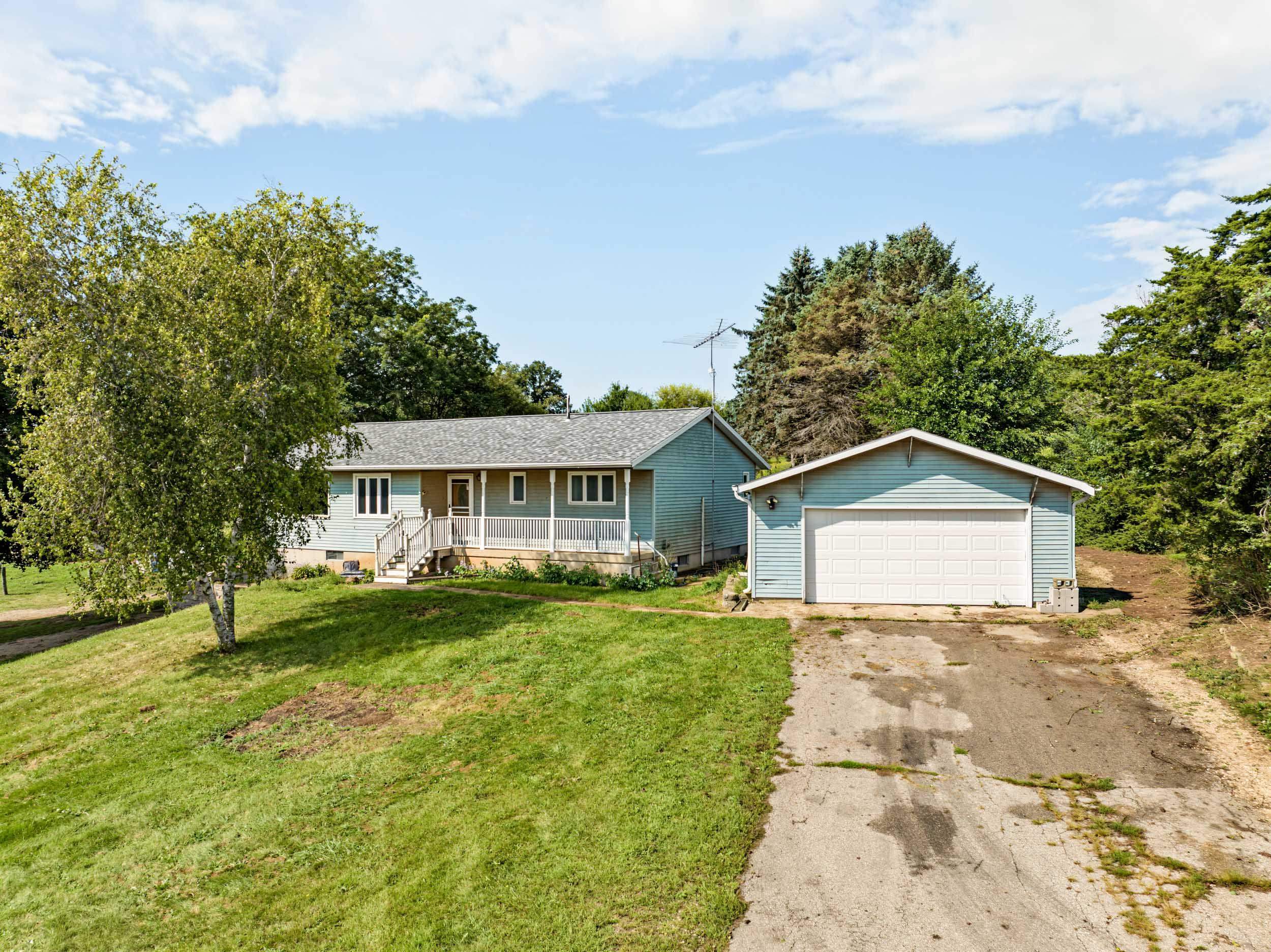 5635 Mack Lane - Photo 2