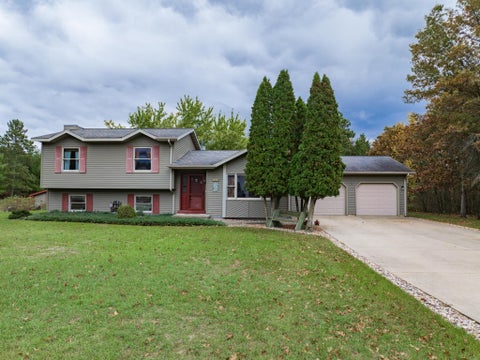 Photo of 1602 Burch Circle Drive, Necedah, WI 54646 (MLS # 2034777)