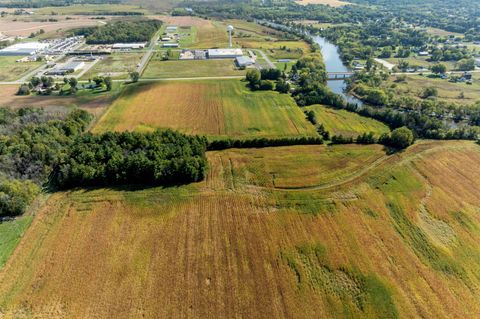 Tiny photo for 98 Acres County Road XX, Berlin, WI 54923 (MLS # 2009814)