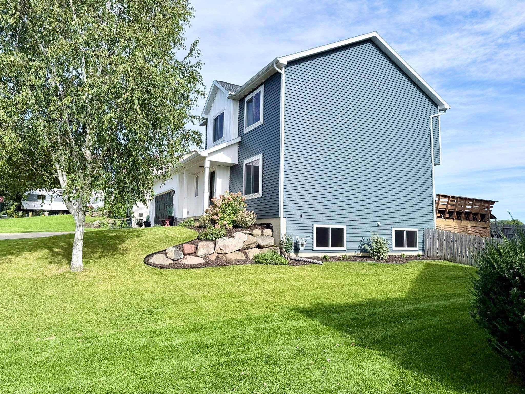 1005 Vista Ridge Drive