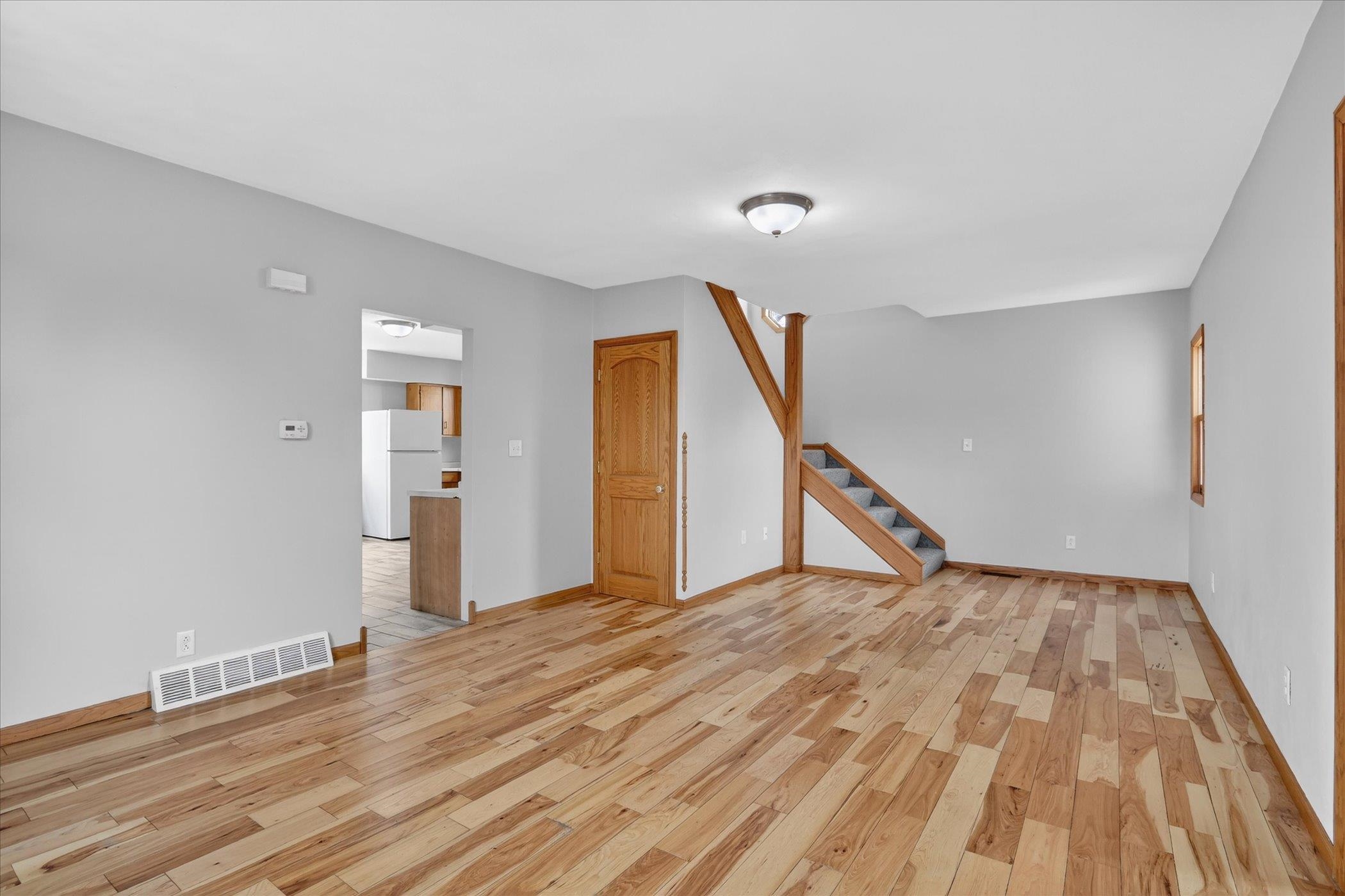 1931 S Willard Avenue