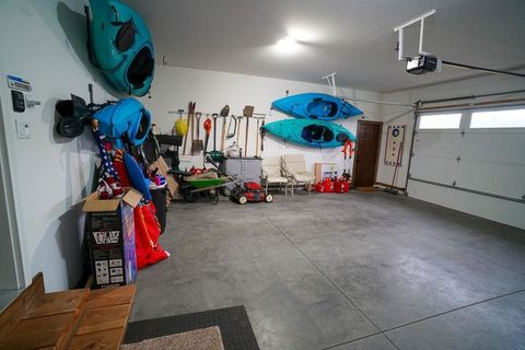 Tiny photo for N8610 Island View Drive, New Lisbon, WI 53950 (MLS # 2013078)