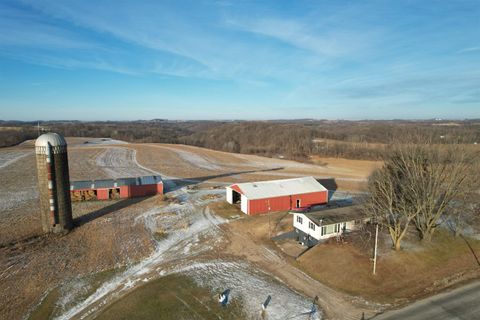 Photo of 24381 N Irish Ridge Road, Boscobel, WI 53805 (MLS # 2014495)