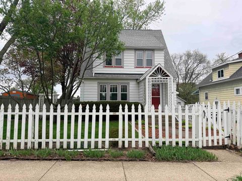 Photo of 1314 Packers Avenue, Madison, WI 53704 (MLS # 2021972)