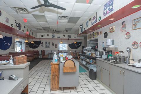 Tiny photo for 51 W Water Street, Markesan, WI 53946 (MLS # 2000002)