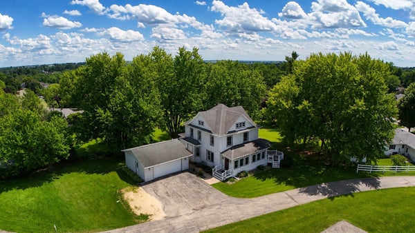 607 DODGE ST, MINERAL POINT, WI 53565 - Image 57ea36b5ec30c5c0a533a3ca7fde93e7/1216596497