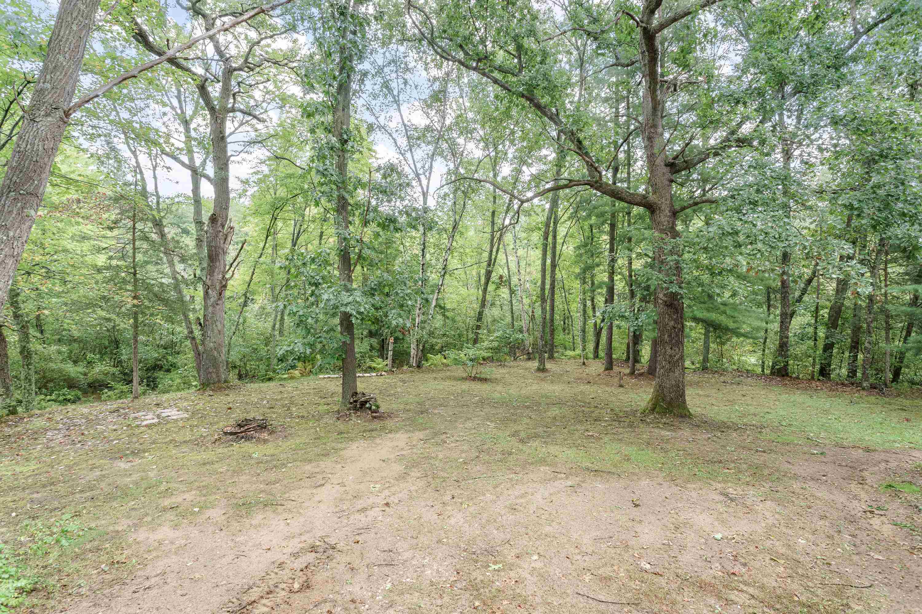 N7394 County Road B Road