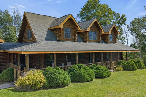 Property photo of 28786 Snow Valley Road, Richland Center, WI 53581