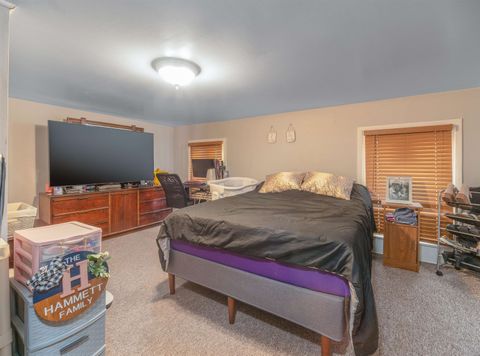 Tiny photo for 25 W Franklin Street, Waupun, WI 53963 (MLS # 2013307)