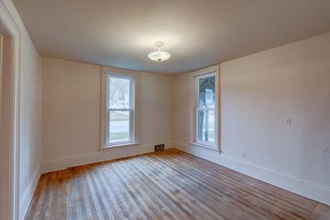 Tiny photo for 401 S Montgomery Street, Watertown, WI 53094 (MLS # 2012842)