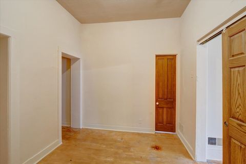 Tiny photo for 401 S Montgomery Street, Watertown, WI 53094 (MLS # 2012842)